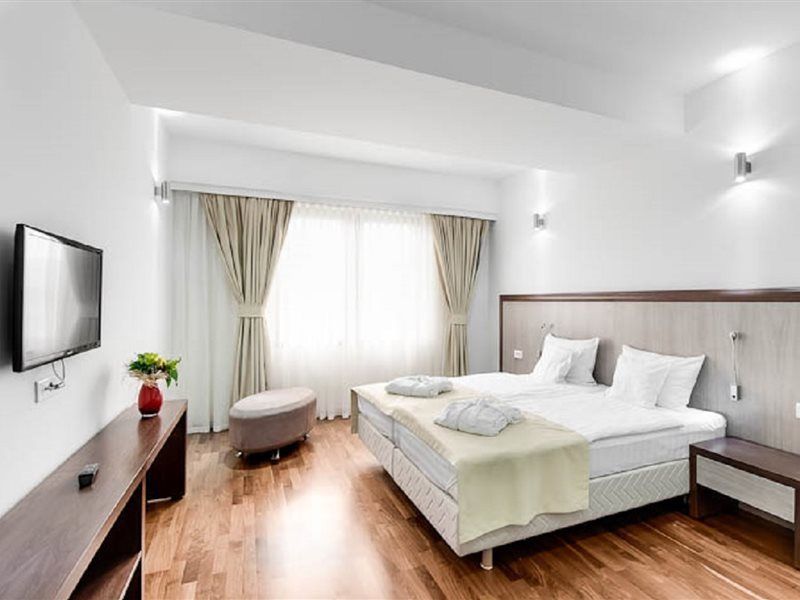 City5 Rooms & Suites By Lsa Szkopje Kültér fotó