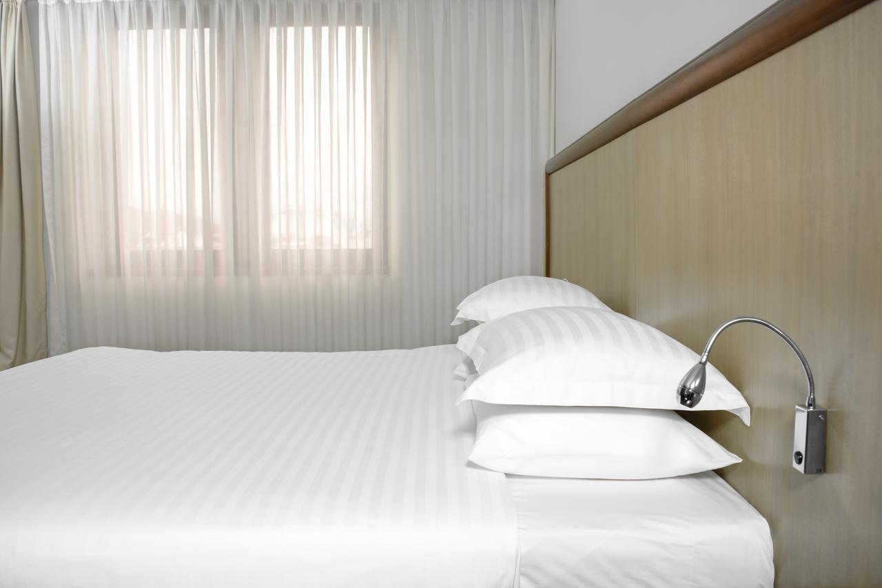 City5 Rooms & Suites By Lsa Szkopje Kültér fotó