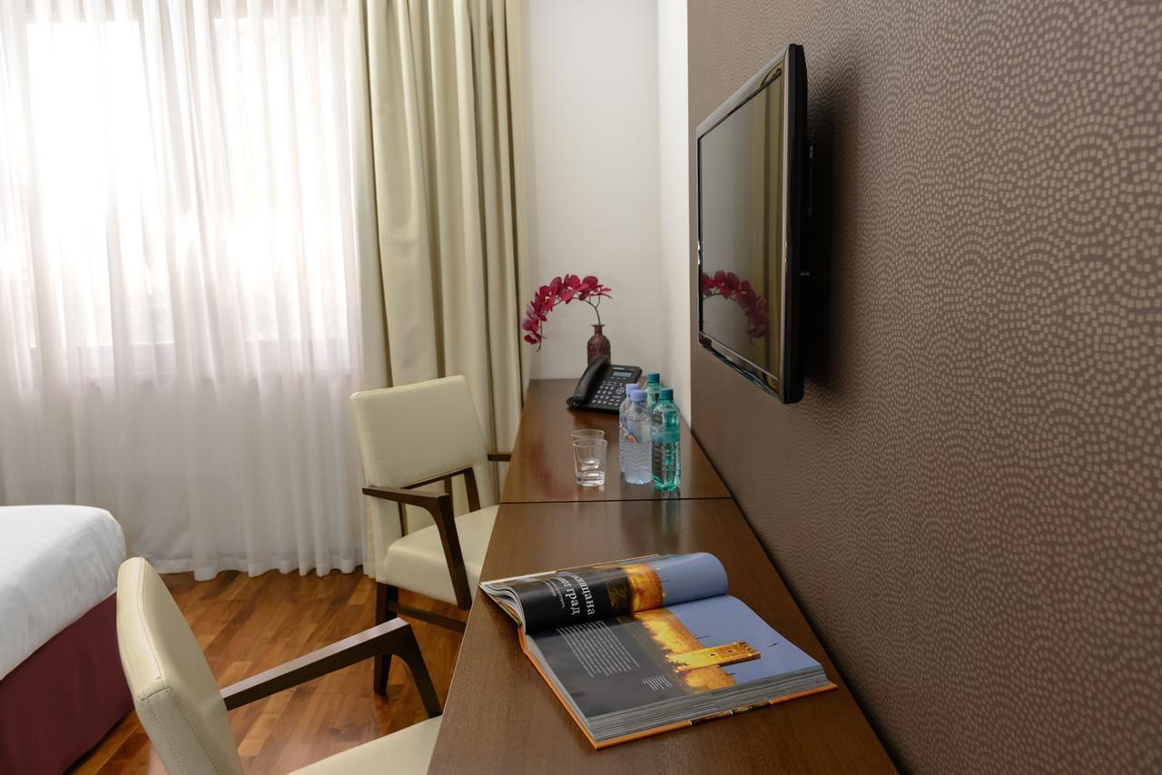 City5 Rooms & Suites By Lsa Szkopje Kültér fotó